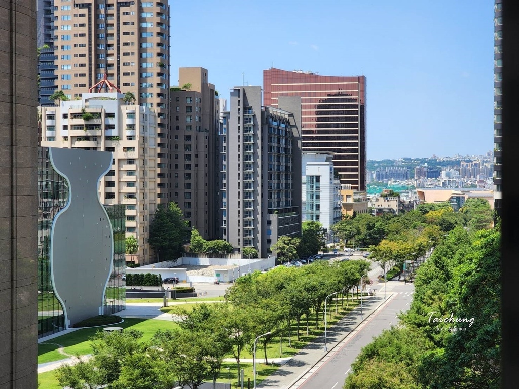 台中七期親家青雲道豪宅國家歌劇院親家建設 (3).jpg