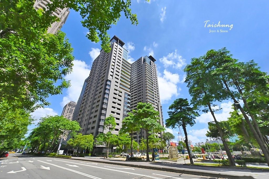 台中七期豪宅由鉅建設大謙市政北七路惠文學區新光三越大遠百國家歌劇院 (1).JPG