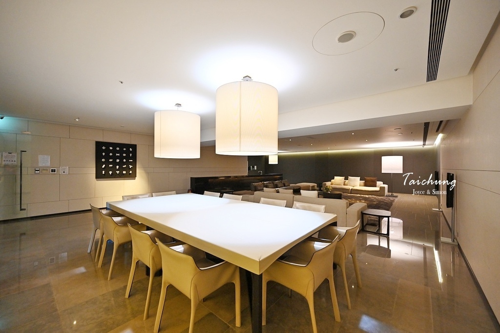 台中七期豪宅由鉅建設大謙市政北七路惠文學區新光三越大遠百國家歌劇院 (12).JPG