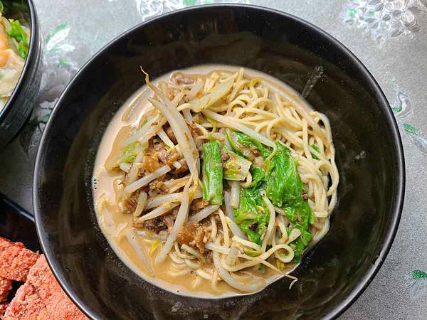 東隆古早味麵食館 麻醬乾麵