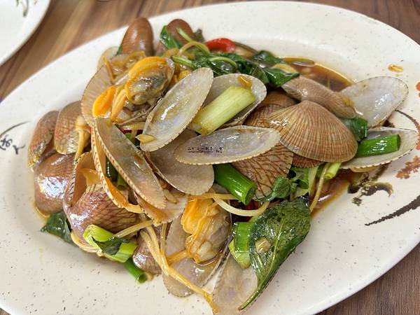 屏東 東港 老二海鮮特炒 | 有冷氣吹、味道好、價格又實在的