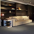 Showroom-Swing-008.jpg