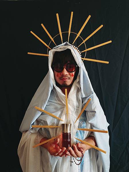 [心得] Les Liquides Imaginaires Bloody Wood 