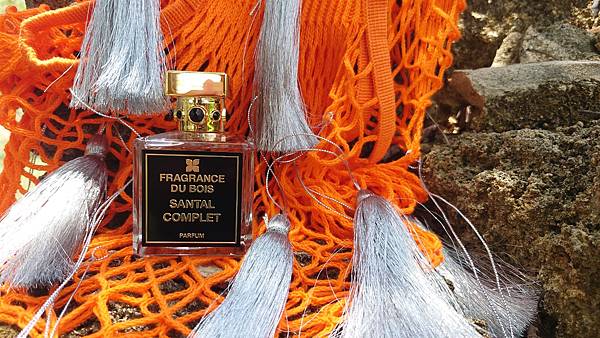 [心得] Fragrance du Bois Santal Complet