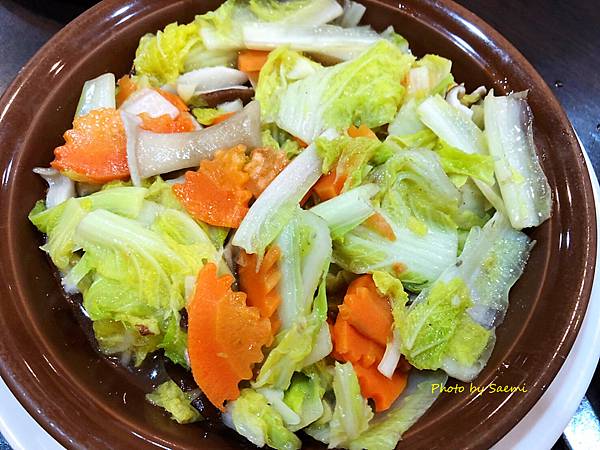 【高雄岡山】佳香品味小菜館 CP值超高,價格平實菜色豐富 【高雄岡山】佳香品味小菜館 CP值超高,價格平實菜色豐富