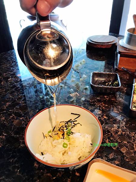 【高雄前鎮】老乾杯(高雄夢時代店) | 首間入選米其林指南的日式燒肉店,氣氛價格美味通通高級 @ :: 痞客邦 ::