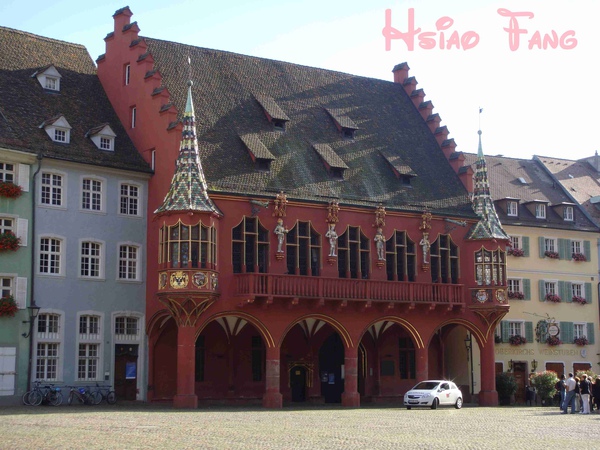 Freiburg(Hostorisches Kaufhaus).jpg