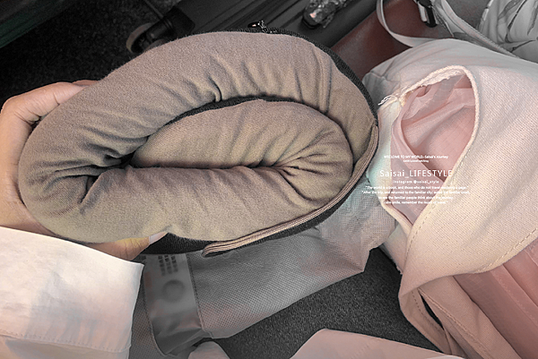GreySa格蕾莎頸枕、飛機枕、旅行枕 全家福旅行頸枕 Saisai Journey14.png