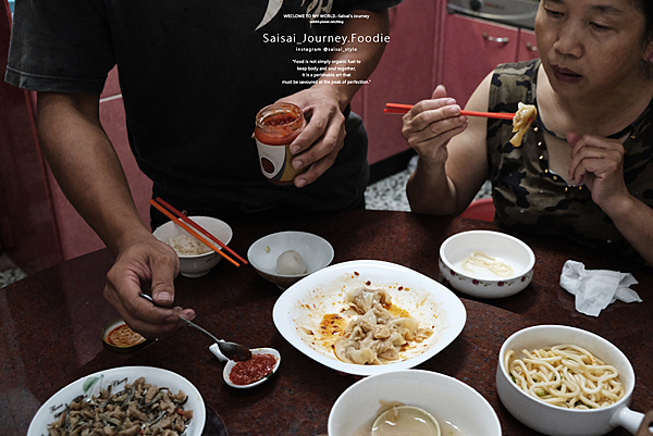 菜市仔嬤 高雄美食 冷凍宅配 乾拌辣餛飩 高雄老字號 古早味推薦 Saisai Journey36.png