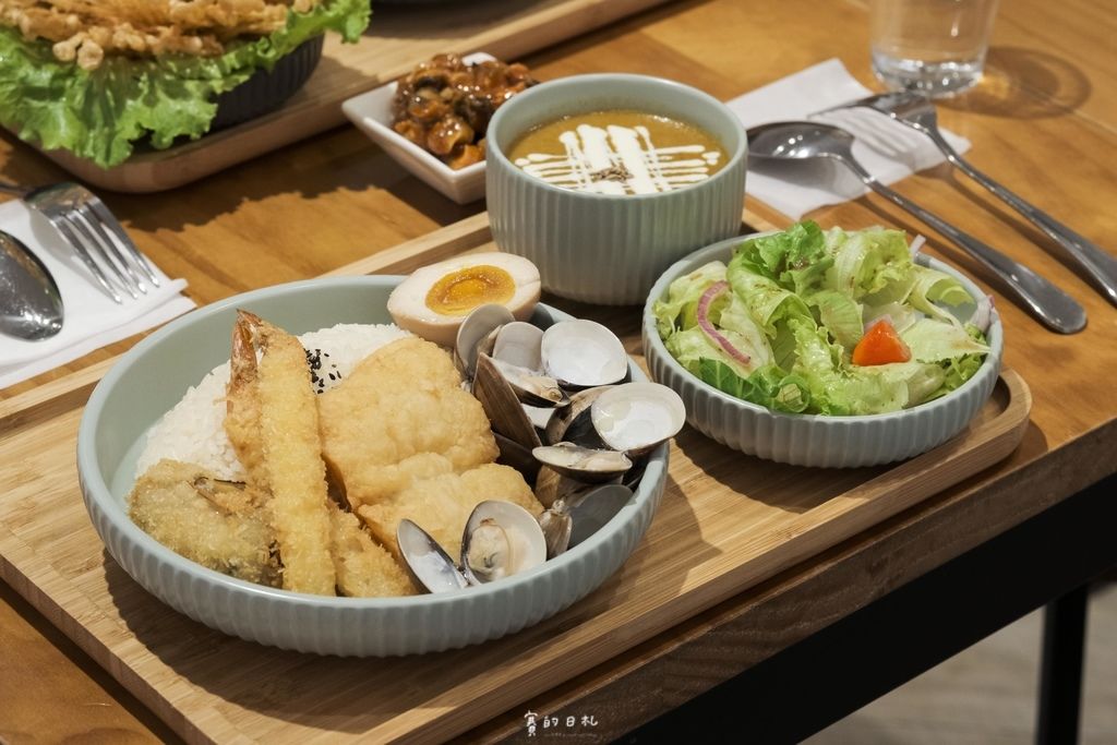 哩賀海鮮咖哩專賣店 天然香料手炒咖喱 台中北區美食 台中北區日式料理 台中北區美食推薦 賽的日札_-19-min.jpg