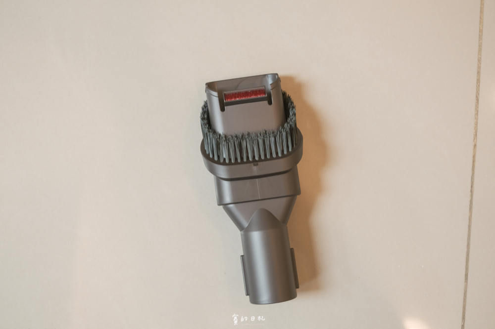 Dyson V8 Slim Fluffy無線吸塵器 收納方便 輕巧 賽的日札-17.png