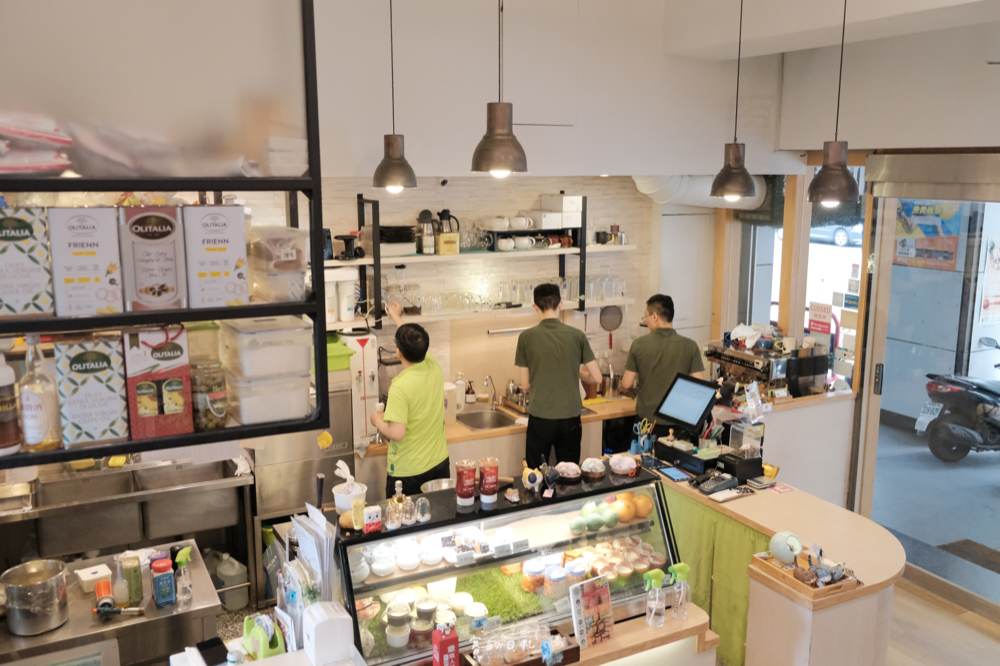 森林小徑文心店 台中美食 台中北屯區餐廳 親子友善 親子餐廳 台中寵物餐廳推薦 寵物友善餐廳 賽的日札_-8.png