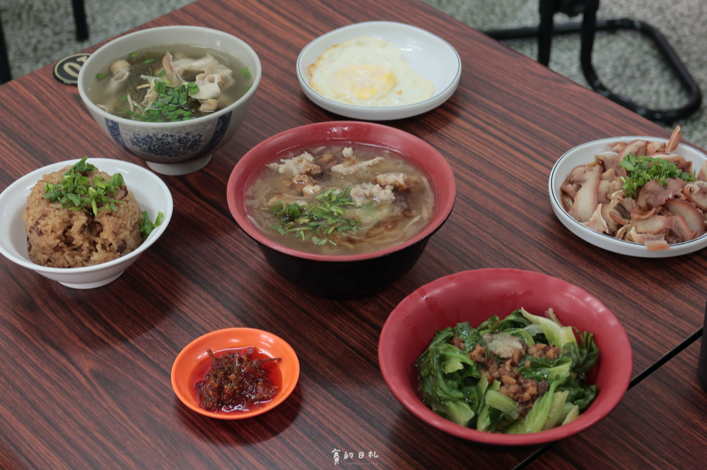 台中水湳王爺魚翅肉羹 台中西屯美食 台中傳統早餐 辣小魚乾 賽的日札 _1335.png