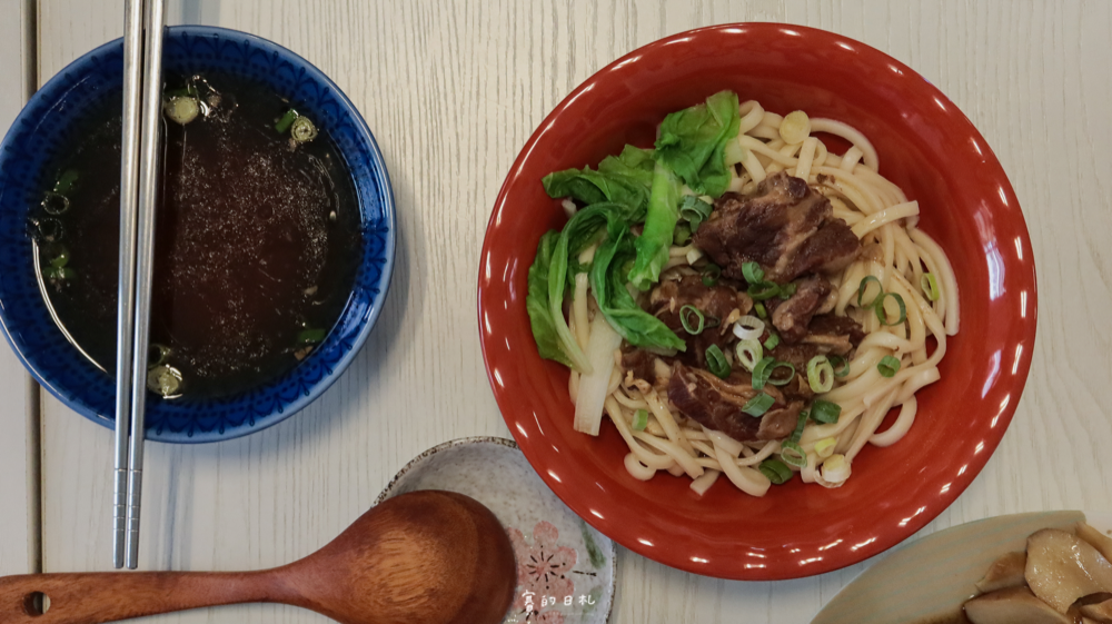 鳥咘麵食館 台中北區美食 台中小吃 台中北區小吃 賽的日札 台中陽春麵麻醬麵_-14.png