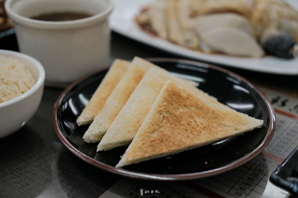 新馬風味小廚（海南雞飯，當歸烤鴨） 台中馬來西亞料理 台中美食推薦 賽的日札_-38.png