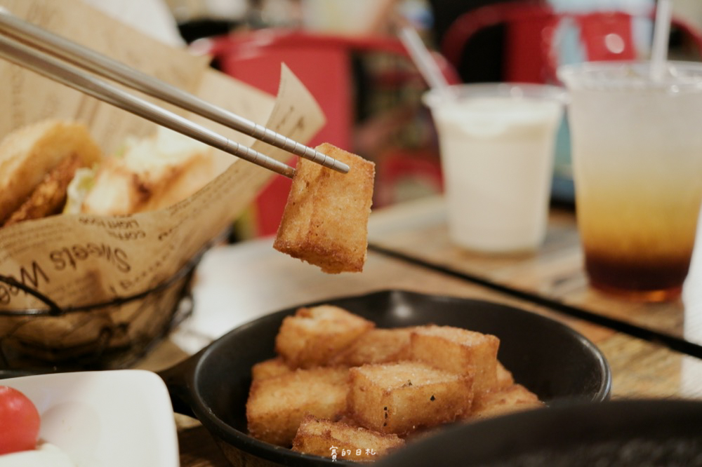 Bonjour日安早餐 早午餐套餐、炒飯、蛋餅、自製辣椒 新北早餐 新北美食 內湖美食 台北早安 內湖早午餐_-18.png