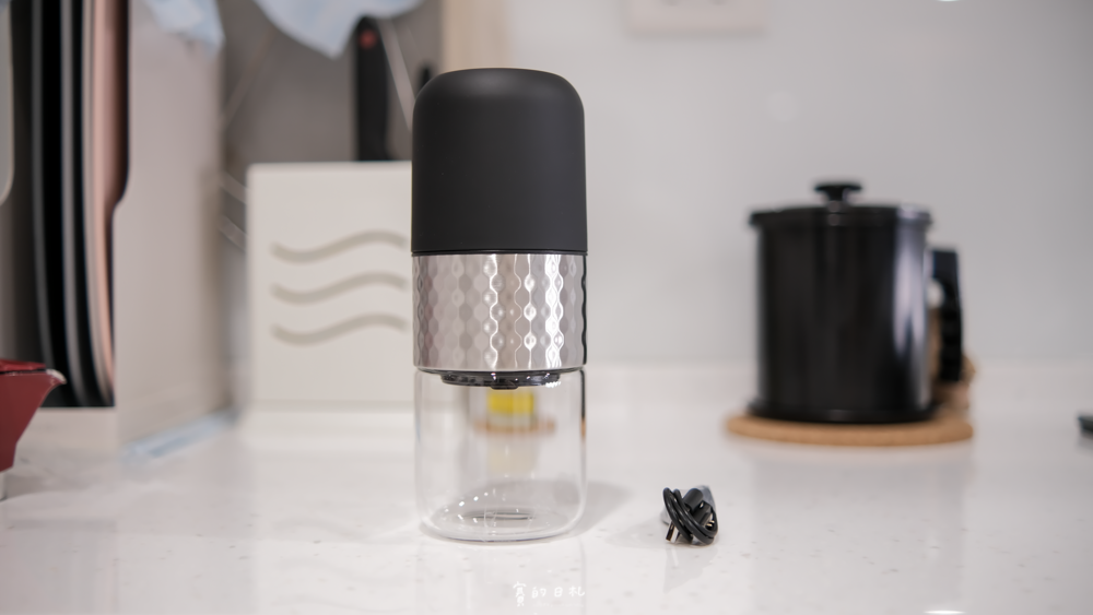 IKUK無線電動磨豆機 USB充電式陶瓷錐刀咖啡磨豆機 露營磨豆機推薦 便攜式磨豆機 賽的日札-5.png