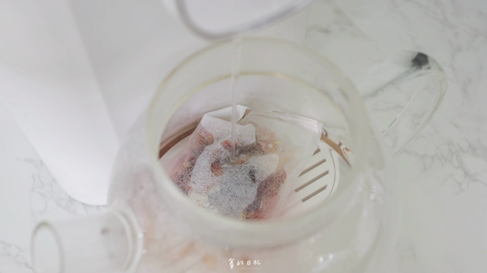 SANSUI山水 小淨3秒瞬熱溫控淨飲機 免安裝 瞬熱溫控 高效濾芯 賽好物 生活小物 生活美學 生活用品 3C家電_-25.png SANSUI山水 小淨3秒瞬熱溫控淨飲機 免安裝 瞬熱溫控 高效濾芯 賽好物 生活小物 生活美學 生活用品 3C家電_-25.png