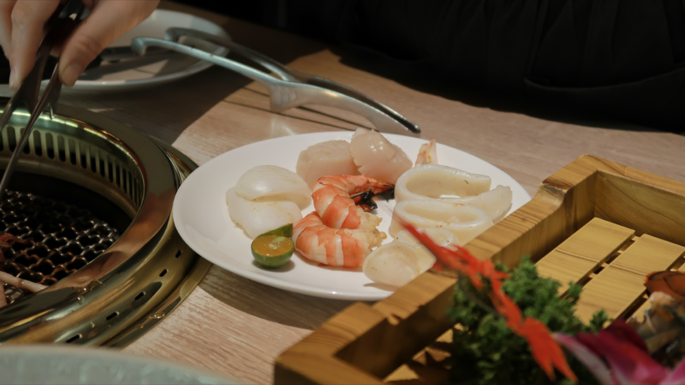 紅巢燒肉工房 頂級日本A5和牛 炙燒鮭魚起司飯 鮭魚卵丼飯 慶生免費送蛋糕 台中燒肉 台中餐廳_-58.png