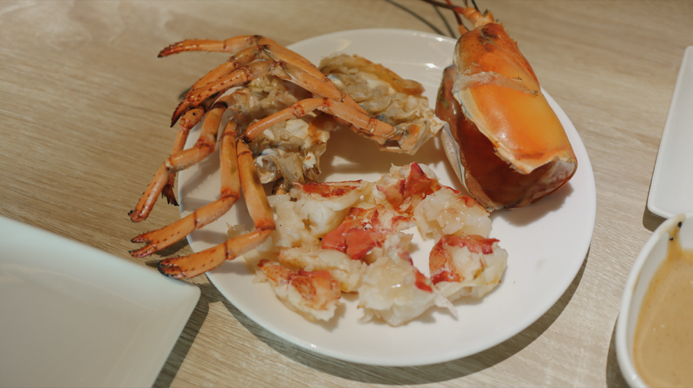 紅巢燒肉工房 頂級日本A5和牛 炙燒鮭魚起司飯 鮭魚卵丼飯 慶生免費送蛋糕 台中燒肉 台中餐廳_-72.png