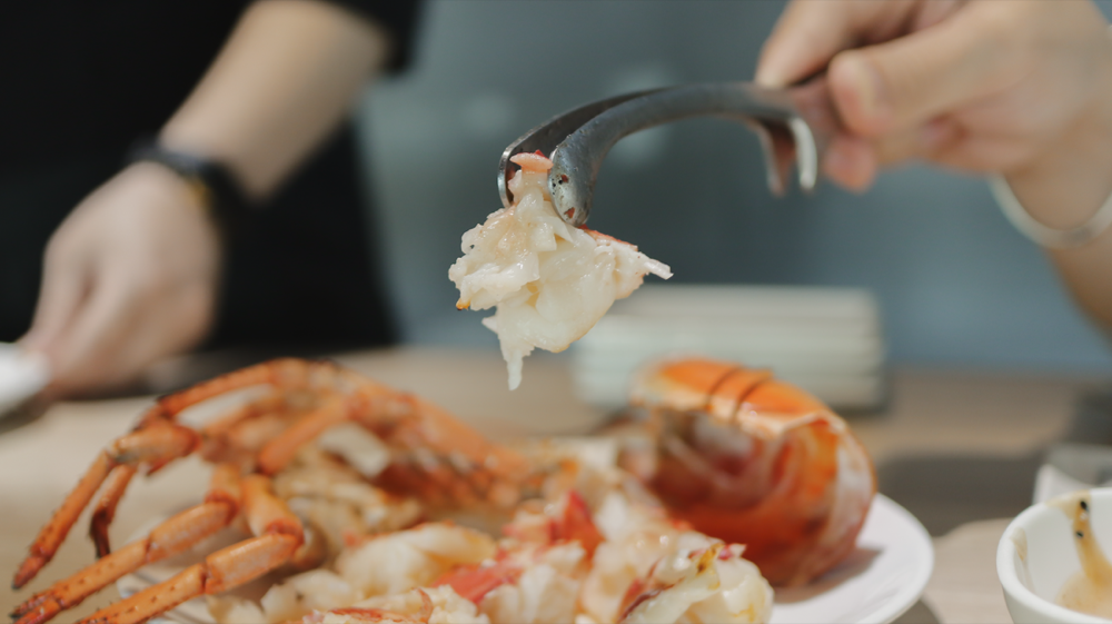 紅巢燒肉工房 頂級日本A5和牛 炙燒鮭魚起司飯 鮭魚卵丼飯 慶生免費送蛋糕 台中燒肉 台中餐廳_-73.png