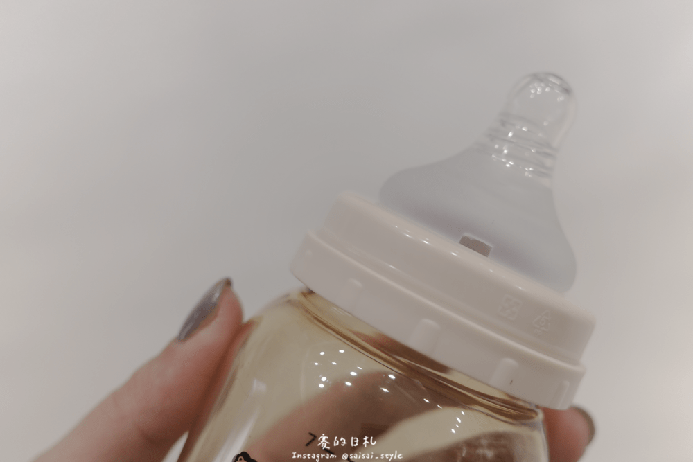 小獅王辛巴 蘊蜜鉑金PPSU寬口防脹氣奶瓶 奶瓶推薦 奶瓶最高指標 柏金奶瓶-16-min.png