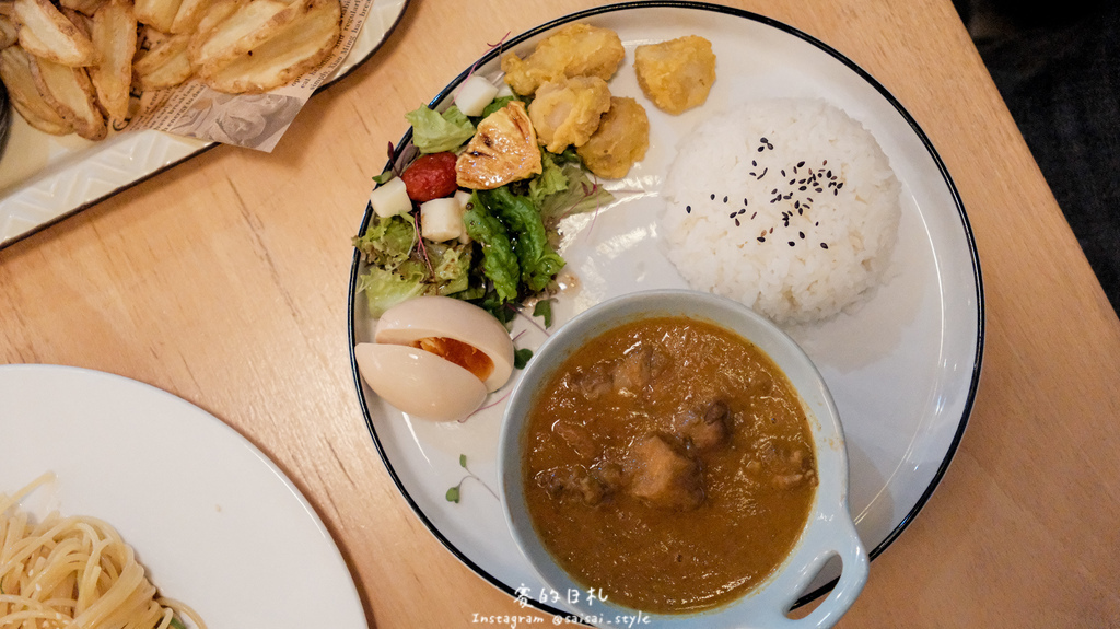 熊轉家田咖哩｜台中霧峰餐酒館｜霧峰超讚的營業到1點的老宅酒吧