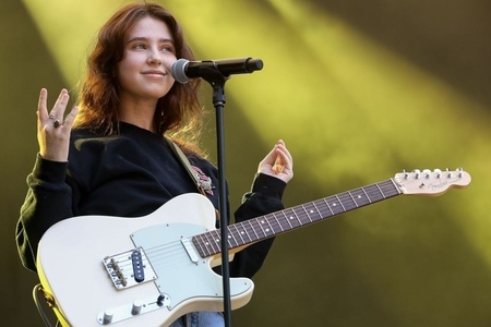 CLAIRO-2019-005.jpg