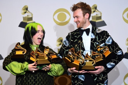 GRAMMY-2020-03.jpg