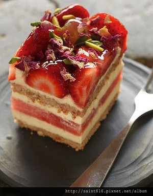 Strawberry Watermelon Cake.jpg