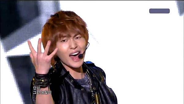 110815_onew001.jpg