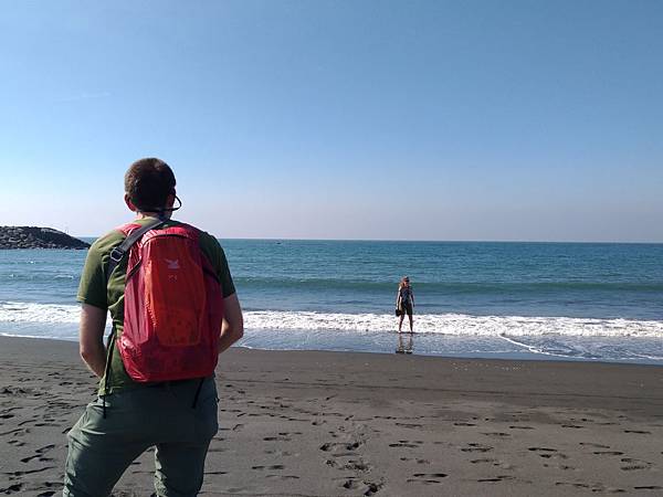 來自他鄉的旅人 來自他鄉的旅人