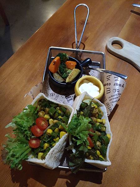 P_20191228_182939_vHDR_On P_20191228_182939_vHDR_On