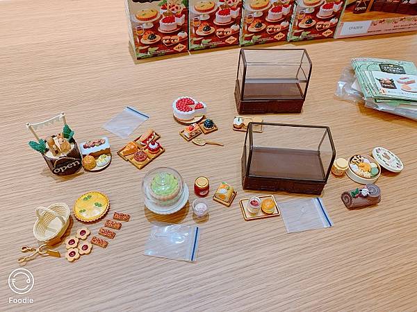 隙光森林的蛋糕屋全部內容物.JPG