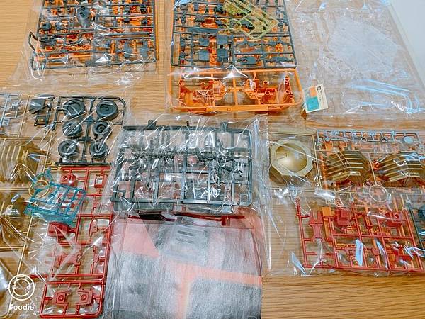 RG高魯帝鐵鎚-全部內容物.JPG RG高魯帝鐵鎚-全部內容物.JPG