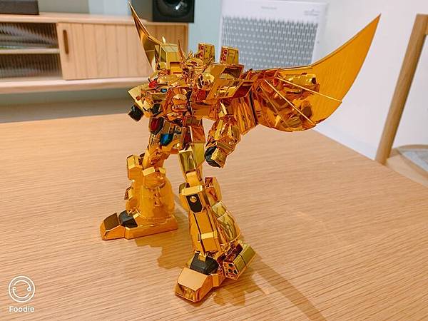 鍍金終極黃金德蘭-左側.JPG 鍍金終極黃金德蘭-左側.JPG