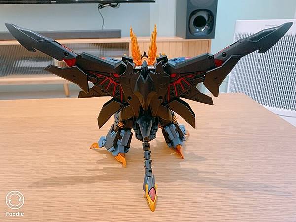 始源‧我王凱牙展開黑翼-背面.JPG 始源‧我王凱牙展開黑翼-背面.JPG