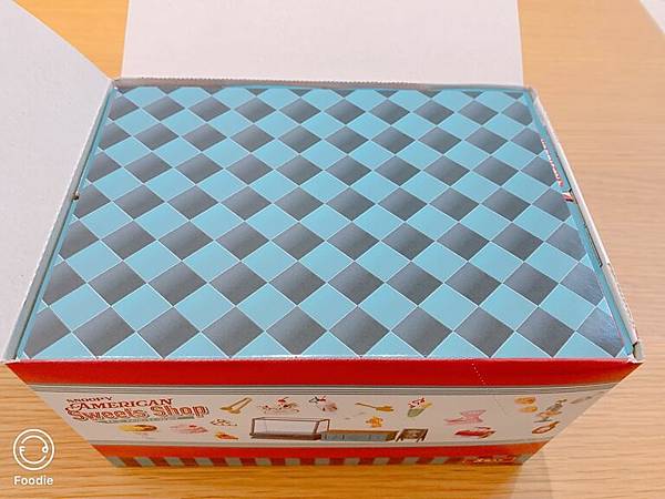 史努比美式甜品屋-開箱地板.JPG 史努比美式甜品屋-開箱地板.JPG