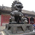 踩小獅子好囂張