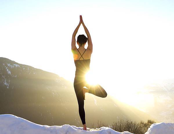 AdventureYogi-SnowYogi-Yoga.jpg