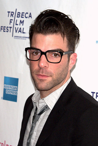 330px-Zachary_Quinto_at_the_2009_Tribeca_Film_Festival_2