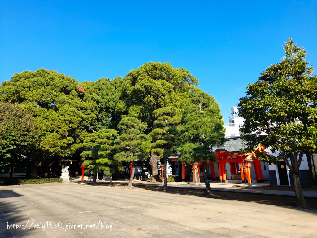 穴八幡宮05.jpg