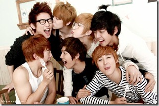 U-KISS  