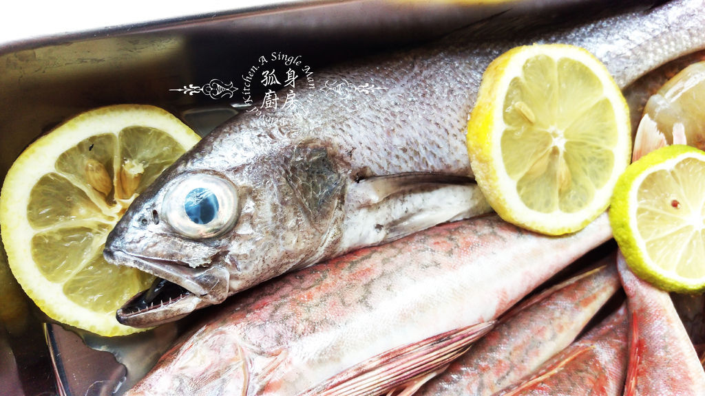 孤身廚房-雞角魚、黑喉、野生紅爐蝦3 孤身廚房-雞角魚、黑喉、野生紅爐蝦3