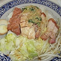 三寶飯(燒肉,叉燒,油雞)2.JPG