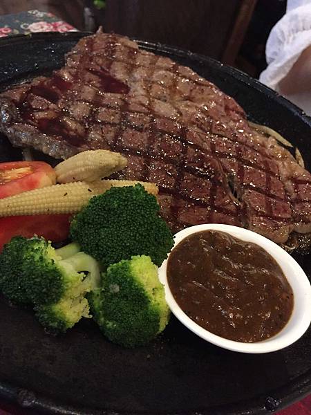 IMG_0924.JPG IMG_0924.JPG