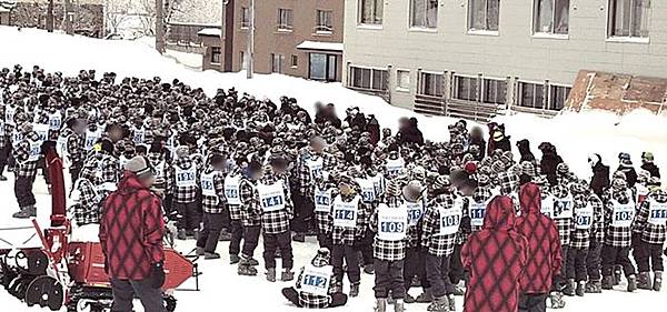 17ski9.jpg 17ski9.jpg