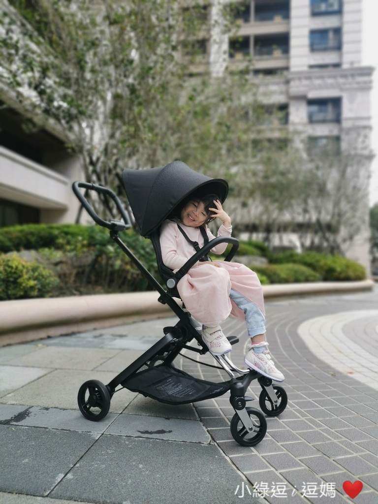 新生兒外出必備！一打二出門好工具┃ MAXI-COSI  C