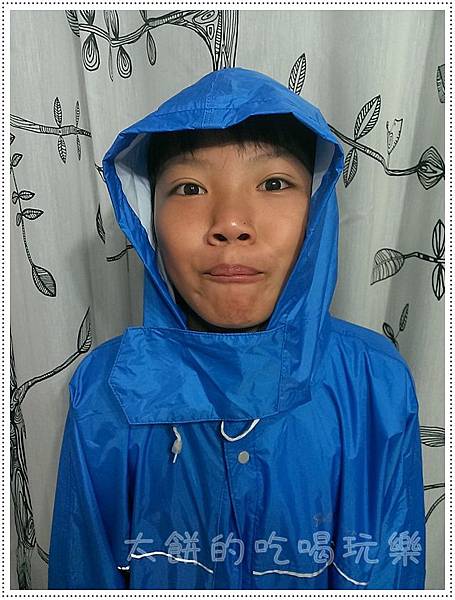 【雨衣推薦】超輕量的雙龍牌 超輕日系極簡前開雨衣