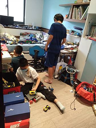 DSC_0352.JPG DSC_0352.JPG